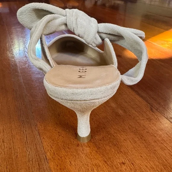 M. Gemi Pointed Suede Knot-Top Mules in Multi-Blues and Light Beige - Picture 6 of 9